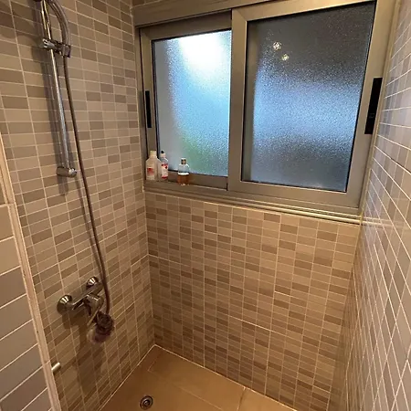 Beautiful Maisonette In *