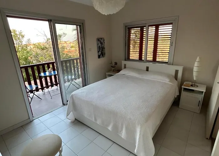 度假居 Beautiful Maisonette In