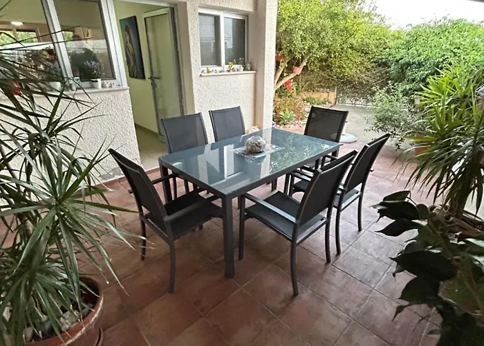 Beautiful Maisonette In Prázdninový dům Protaras